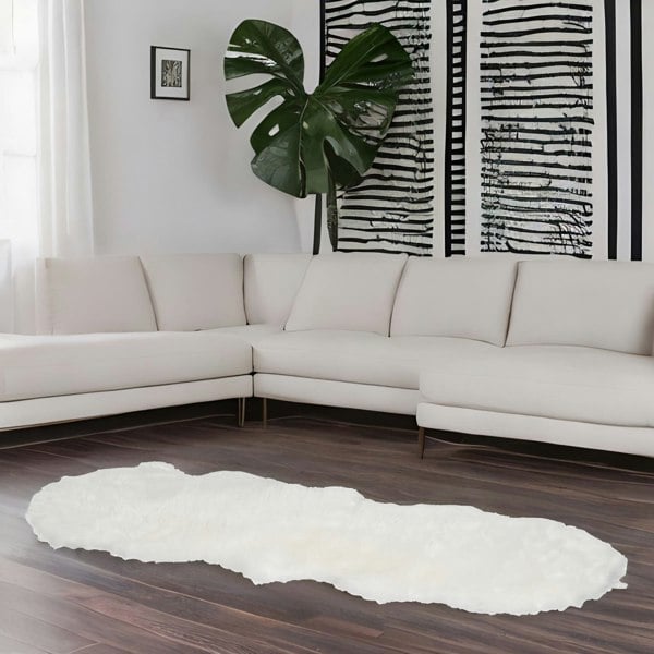 White Faux Fur Rug - Rafaelo Mobilia