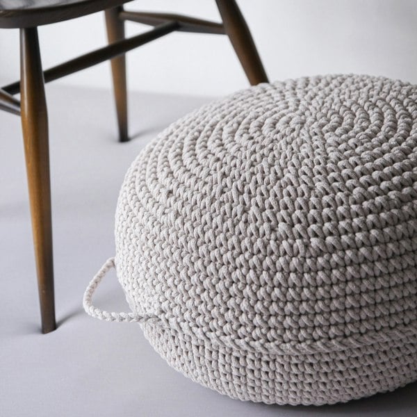 Crocheted ottoman OATMEAL - Zuri House