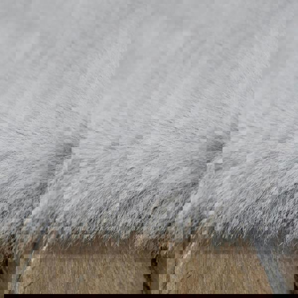 Smart Living Faux Fur Rabbit Rug - Silver