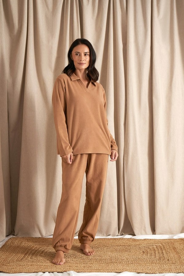 Pretty You London Fleece Lounge Set in Tan