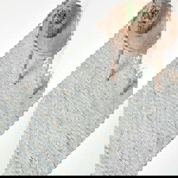 HOMESCAPES Leather Glitter Rug