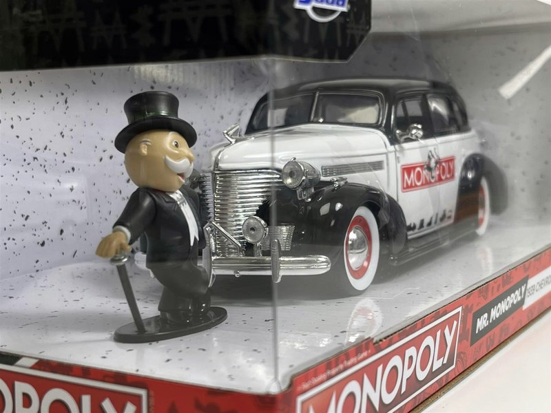 Jada Mr Monopoly 1939 Chevrolet Master Deluxe 1:24 253255048