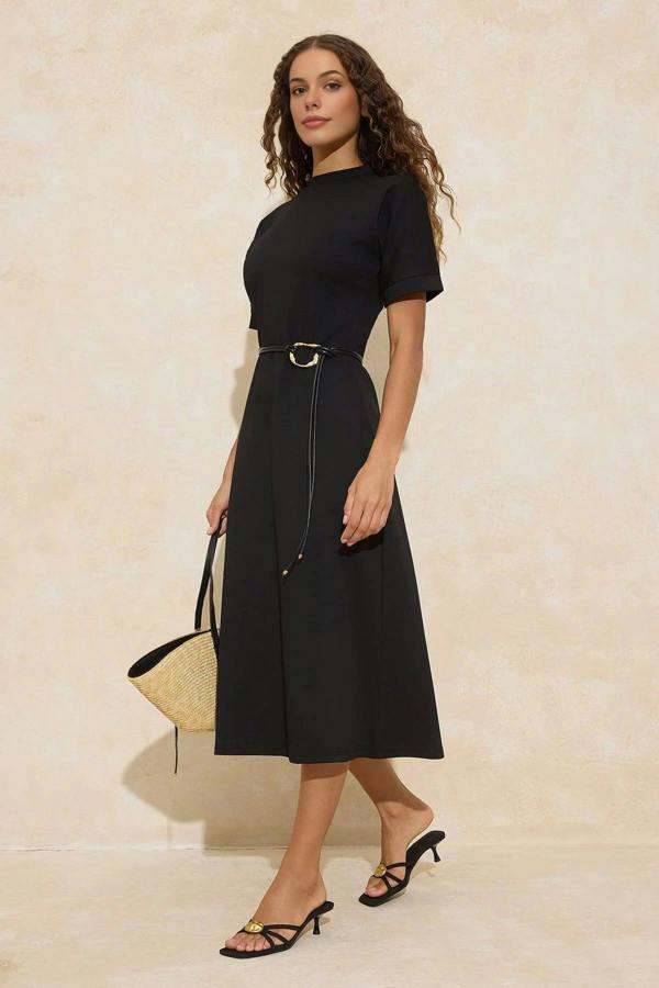 WOVCOR A-Line Boat Neck Short Sleeved Belted Midi Knitted Dress