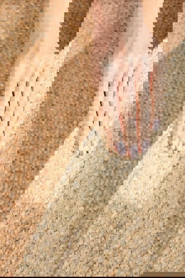 The Rugs Jutta Natural Round Jute Rug - Stylish & Comfort