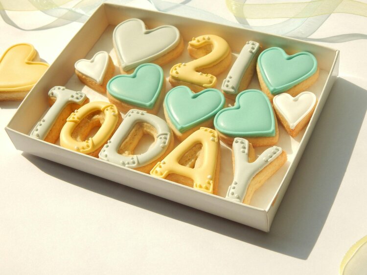 The Cookie Collaboration Hand-iced Birthday Cookie LETTERBOX Gift/Birthdays for her
