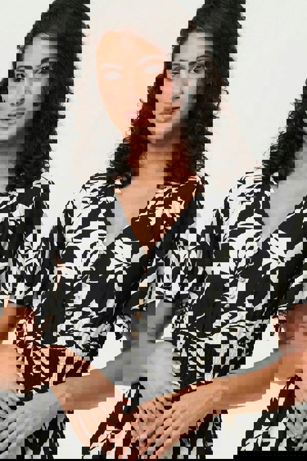 Black | Leaf Print Tie Waist Knee Length Dress
