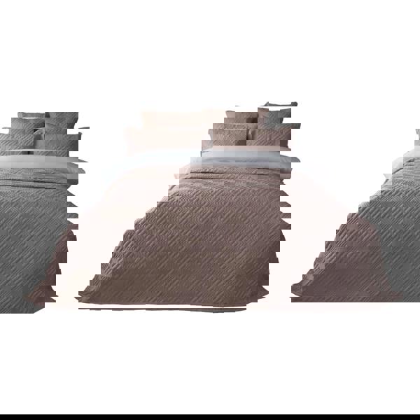 Belledorm Lisbon Chevron Bedspread - Blush - 