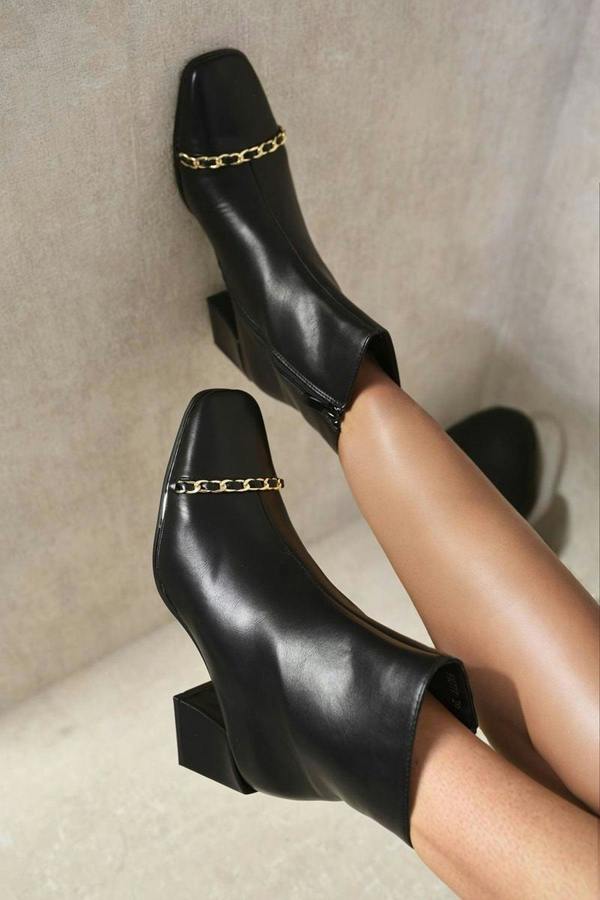 Astrid Two Tone Side Zip Block Heel Ankle Boots - Black