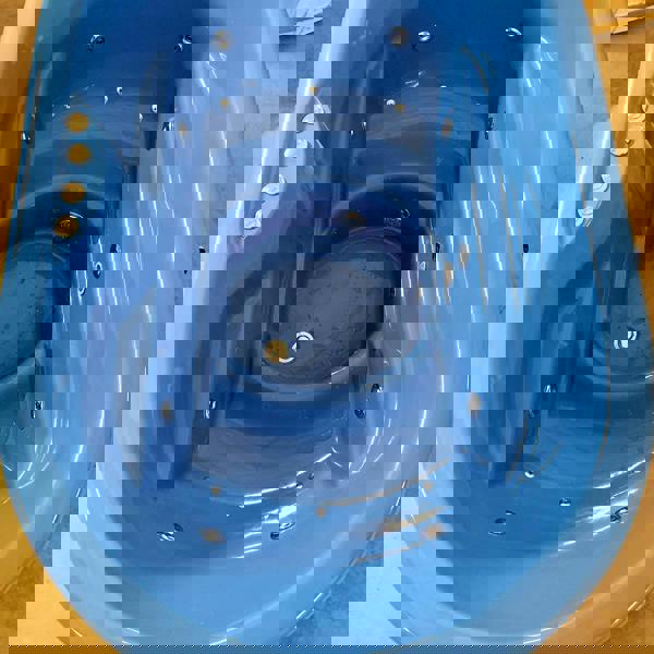 Wood Fired Ofuro Style Hot Tub, Fibreglass/ Liner, for couples.