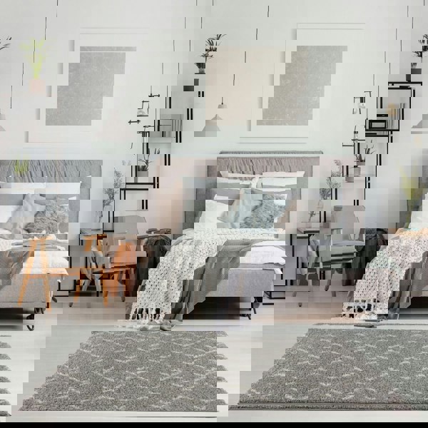 Moroccan Shaggy Grey rug plush rug combines softness, durability