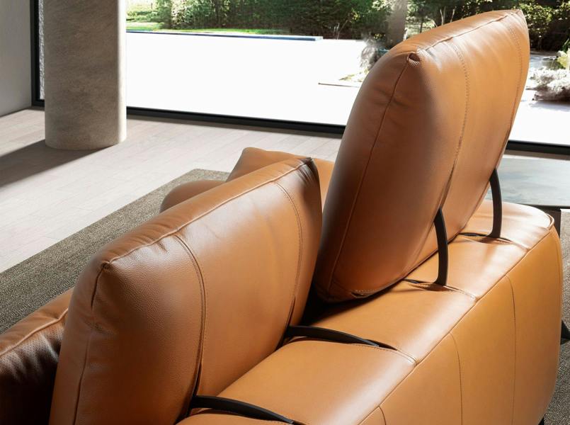 Angel Cerdá Brown leather sofa 6207/6208