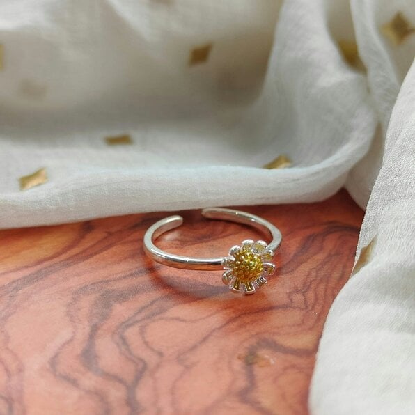 The Colourful Aura Silver Sunflower Daisy Tiny Slim Adjustable Floral Stackable Ring