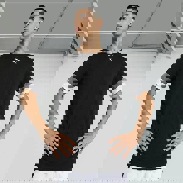 bb5aea6fb261558a08f31359a5868b4e