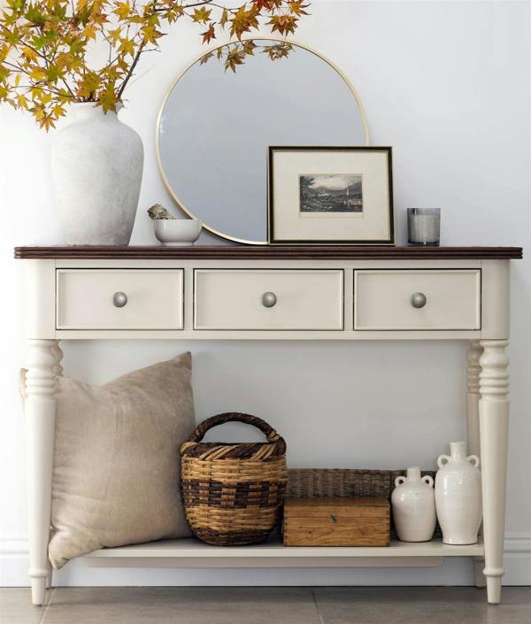 Queensbury Console Table with Drawers, Shelf and Oak Top