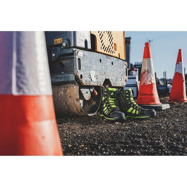 Amblers Safety AS972C Beacon Unisex Safety Boots in Yellow