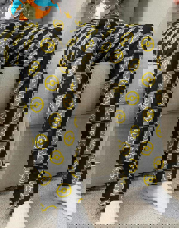 Pokemon Mens Multicoloured Pikachu & Charizard Short Sleeve Long Leg Pyjama Set