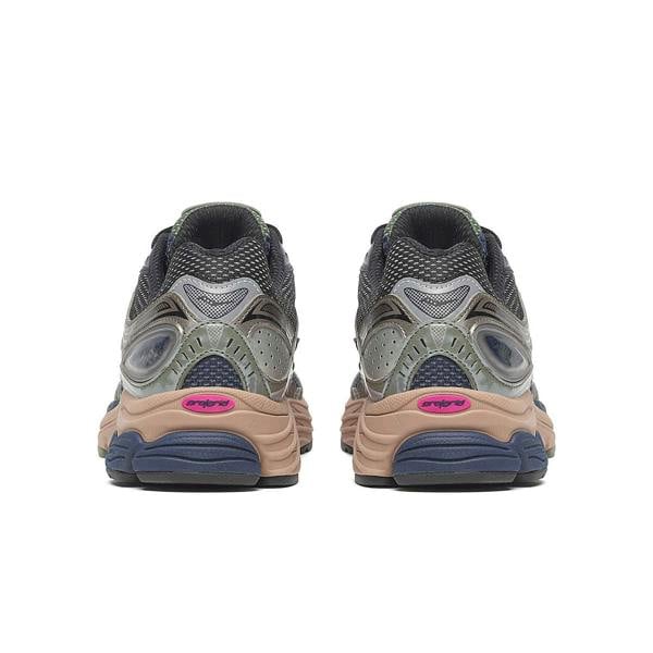 Saucony Originals Saucony Pro Grid Omni 9 "Disrupt Pack" Trainers