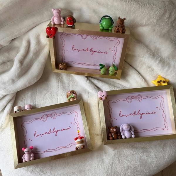 Lovedbymimii Amusable Photoframes