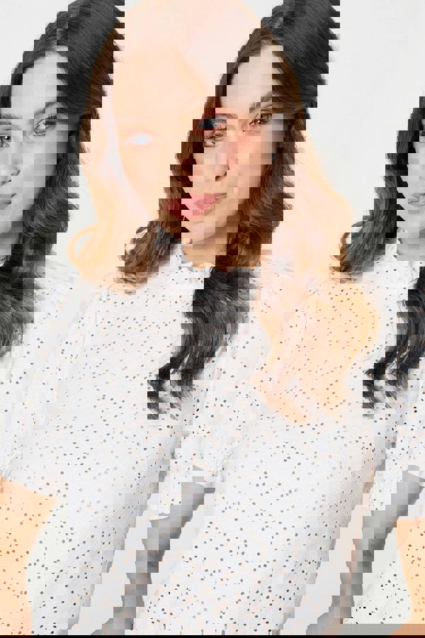 White | Lace Texture Frilled Short Sleeve Blouse
