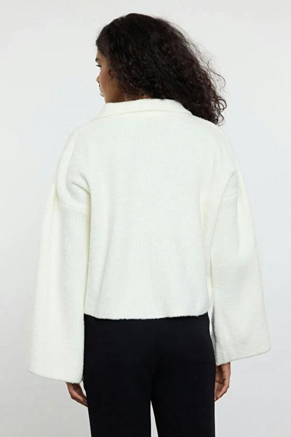 Hoxton Gal Soft-Textured Coat-Style Knit Cardigan