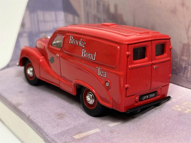 MCSlots Austin A40 1953 Brooke Bond Tea Dinky Matchbox DY15D S2