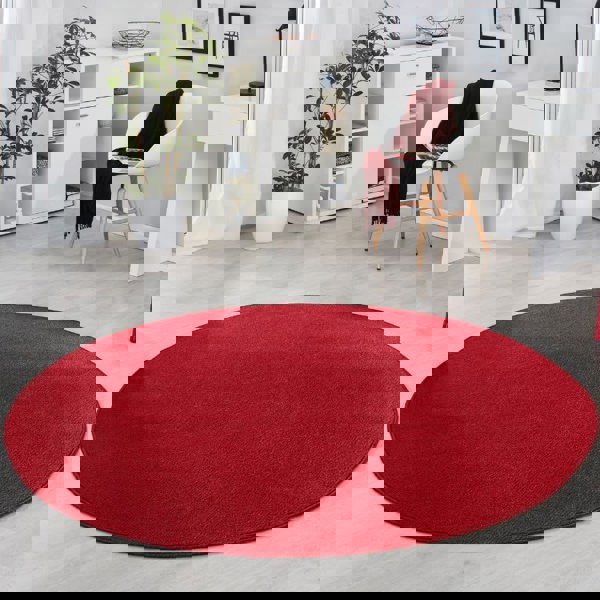 Modern Plain Red Rug – Soft Short Pile