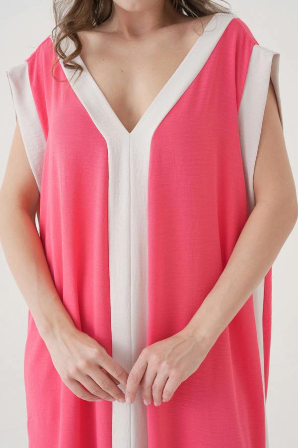 Hoxton Gal Oversized Sleeveless V-Neck Colorblock Maxi Dress in Pink and White
