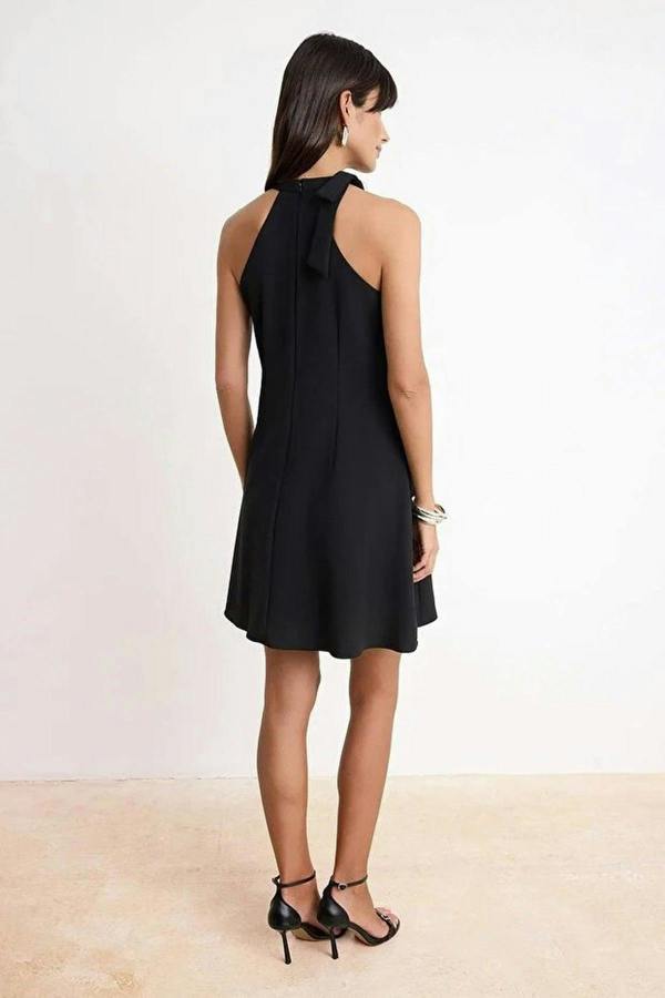 Halter Neck Tie Detail Skater Mini Dress