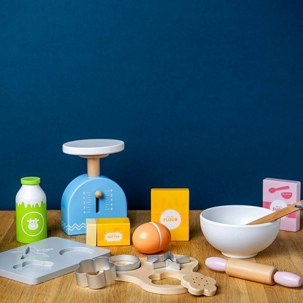 Bigjigs Toys Wooden Baking Cookies Set - Includes Scales, Baking Tray And More