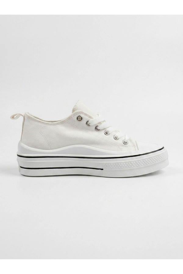 Saoirse Low Top Canvas Trainers - White