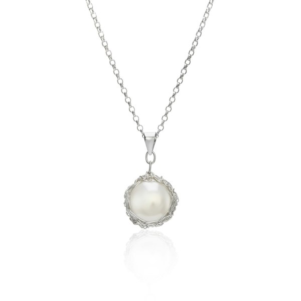 Aelita Jewellery Hand Crocheted Fine Silver Round Pendant With Large Freshwater Cultured Pearl