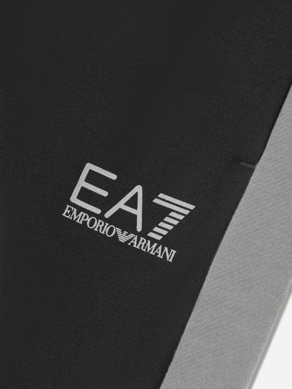 EA7A6025_BLACK_3