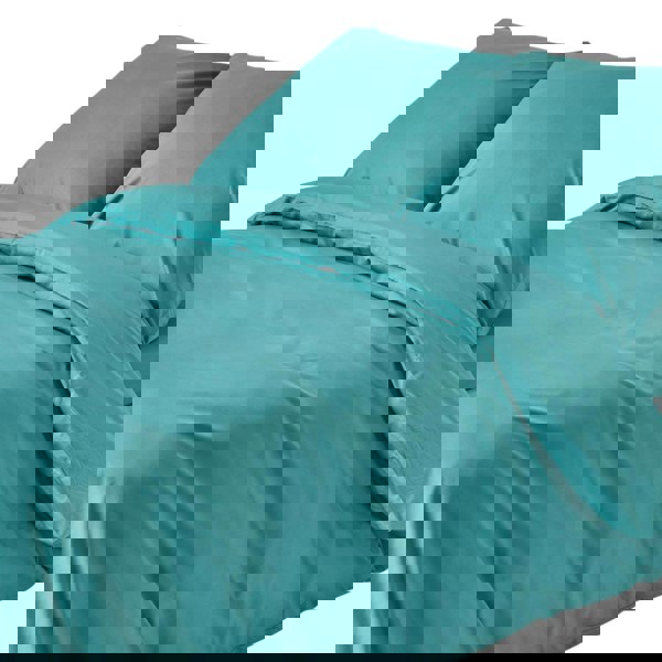 HOMESCAPES Crisp & Cool 200 TC Egyptian Cotton Percale Duvet Cover Set, European Size