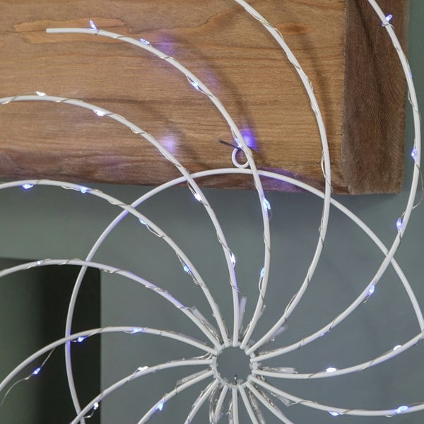 Samuel Alexander 50cm Light up Christmas Catherine Wheel with 96 Blue and White LEDs