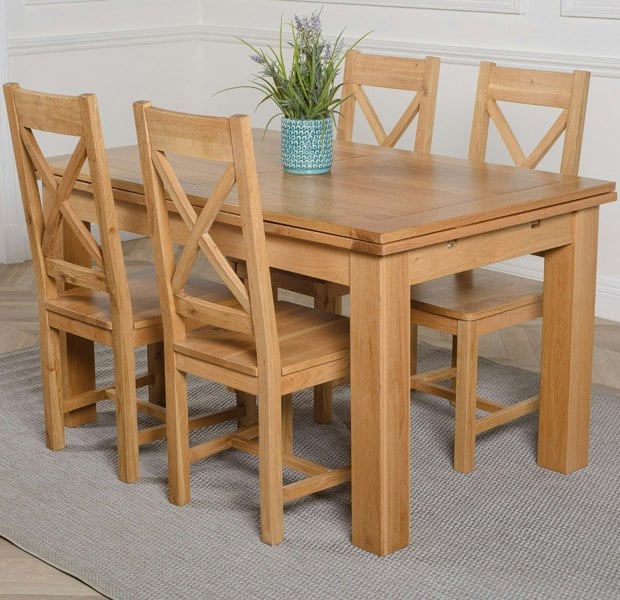 That's Furniture Richmond Medium Oak Extendable Dining Table with Berkeley Oak Chairs