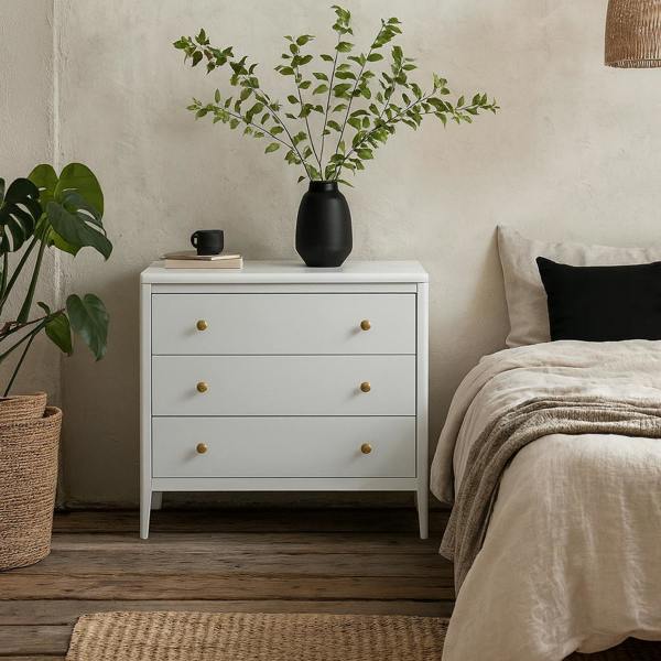 Wyld Haus Itacare White Wood Grain 3 Drawer Chest