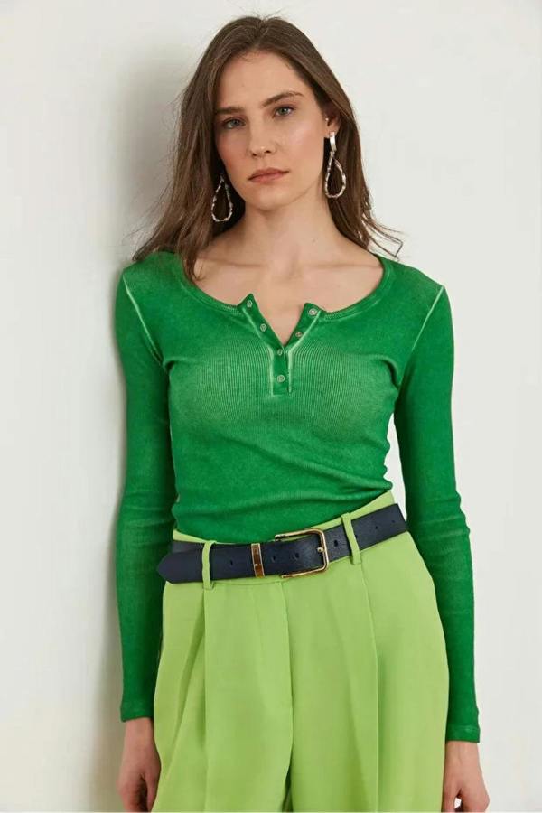Hoxton Gal Button Placket Ribbed Blouse