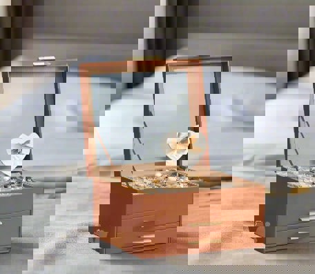 Modcraft 3-Tier Jewellery Box with Glass Lid – Caramel Brown & Gold Organiser with Velvet Lining