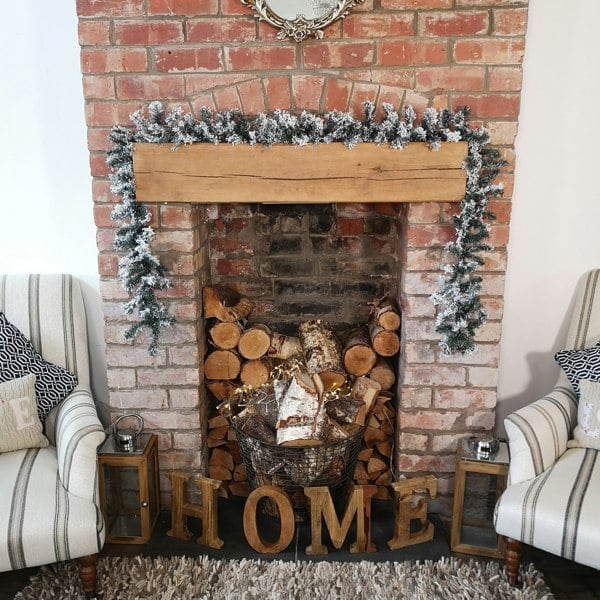 Samuel Alexander 9ft (2.7m) Premier Christmas Snow Flocked Woodcote Fir Garland
