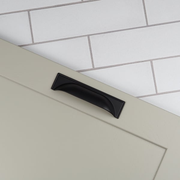 Handle & Home Matt Black Contemporary Cup Handles and Coordinating Knobs