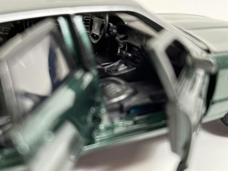 Tayumo Jaguar XJ6 Green LHD 1:32 Scale - Light & Sound Tayumo 32110015