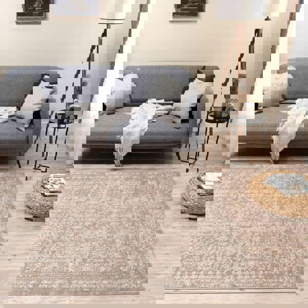 Living Room Rug Vintage Design In Beige high durability