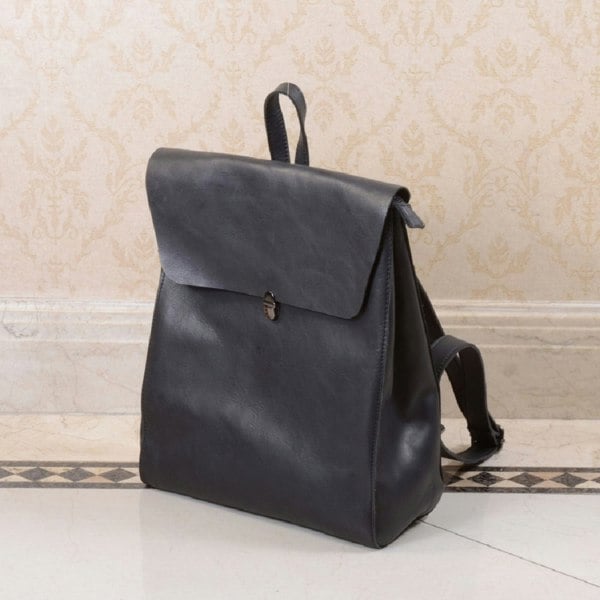 Touribag Handmade Genuine Leather Slim Backpack - Black