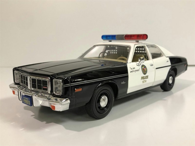 the terminator 1977 dodge monaco 1:24 scale greenlight 84101