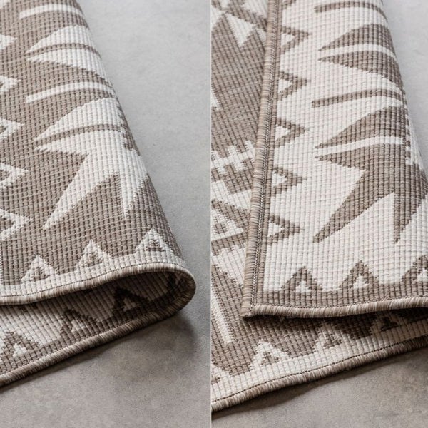 Dynamic Indoor & Outdoor Reversible Beige Rug