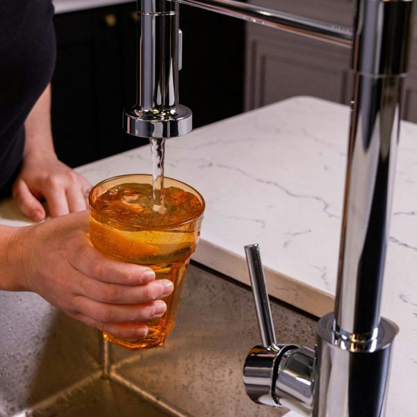 Flode Fjädra | Pull Out Kitchen Sink Mixer Tap | Spring Style Mixer Tap | Chrome | Round Head