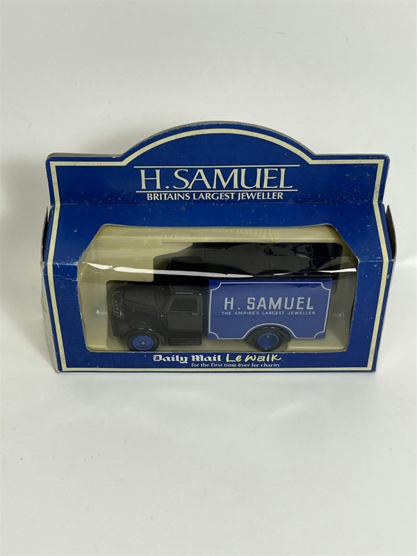 MCSlots H.Samuel Daily Mail Le Walk Van Lledo HS01D S2