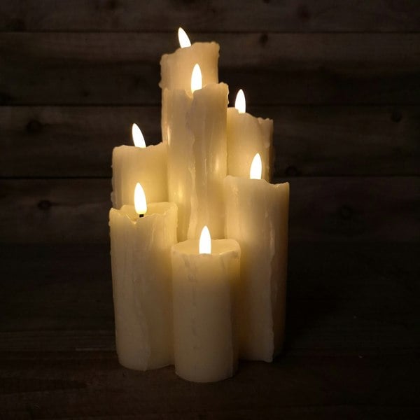 Samuel Alexander 7 Flame Battery Operated Melted Edge Christmas Wax Candle with Timer