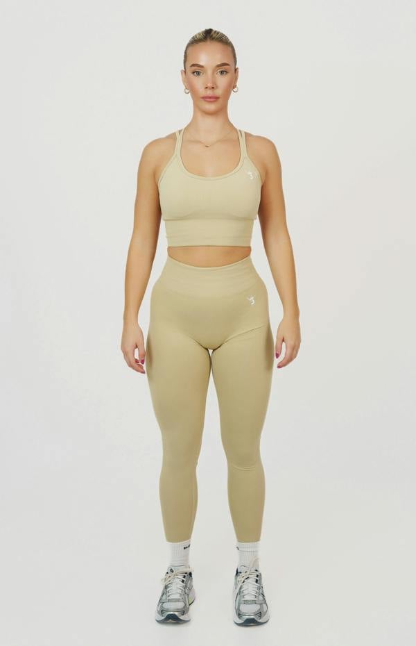 V3 Apparel Form Seamless Scrunch Leggings & Sports Bra Set - Light Camel