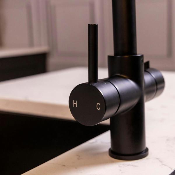 Flode Kyld 4 in 1 Instant Boiling & Cold Water Tap with Filtered Chilled Water | Matt Black Finish